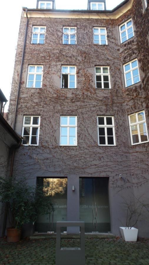 White Lotus Apartment Viena Exterior foto